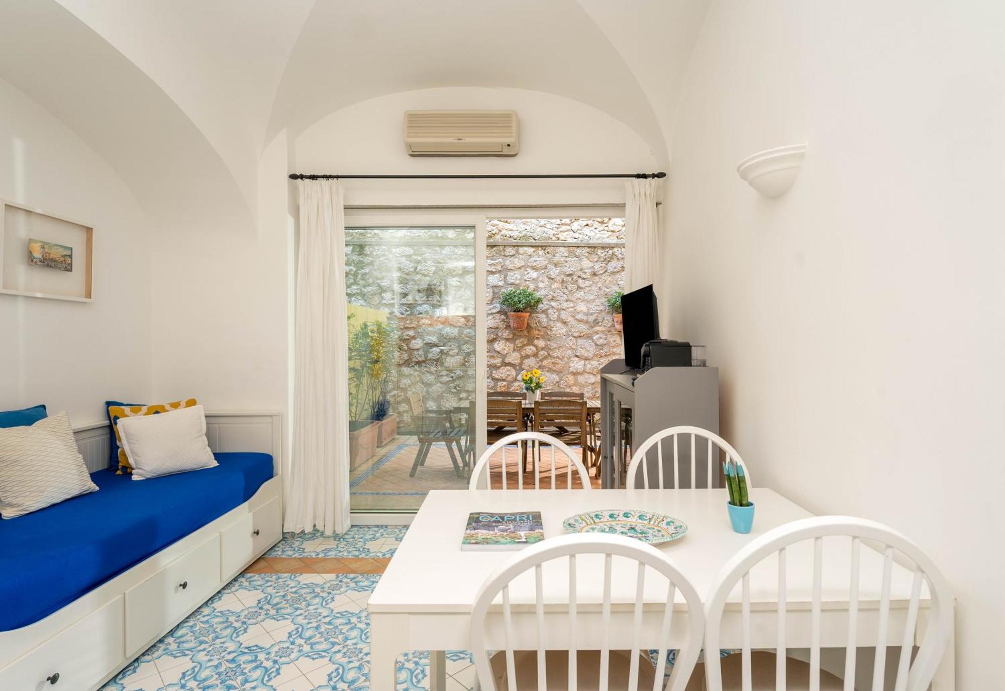 Oliveto Capri Apartments Номер фото
