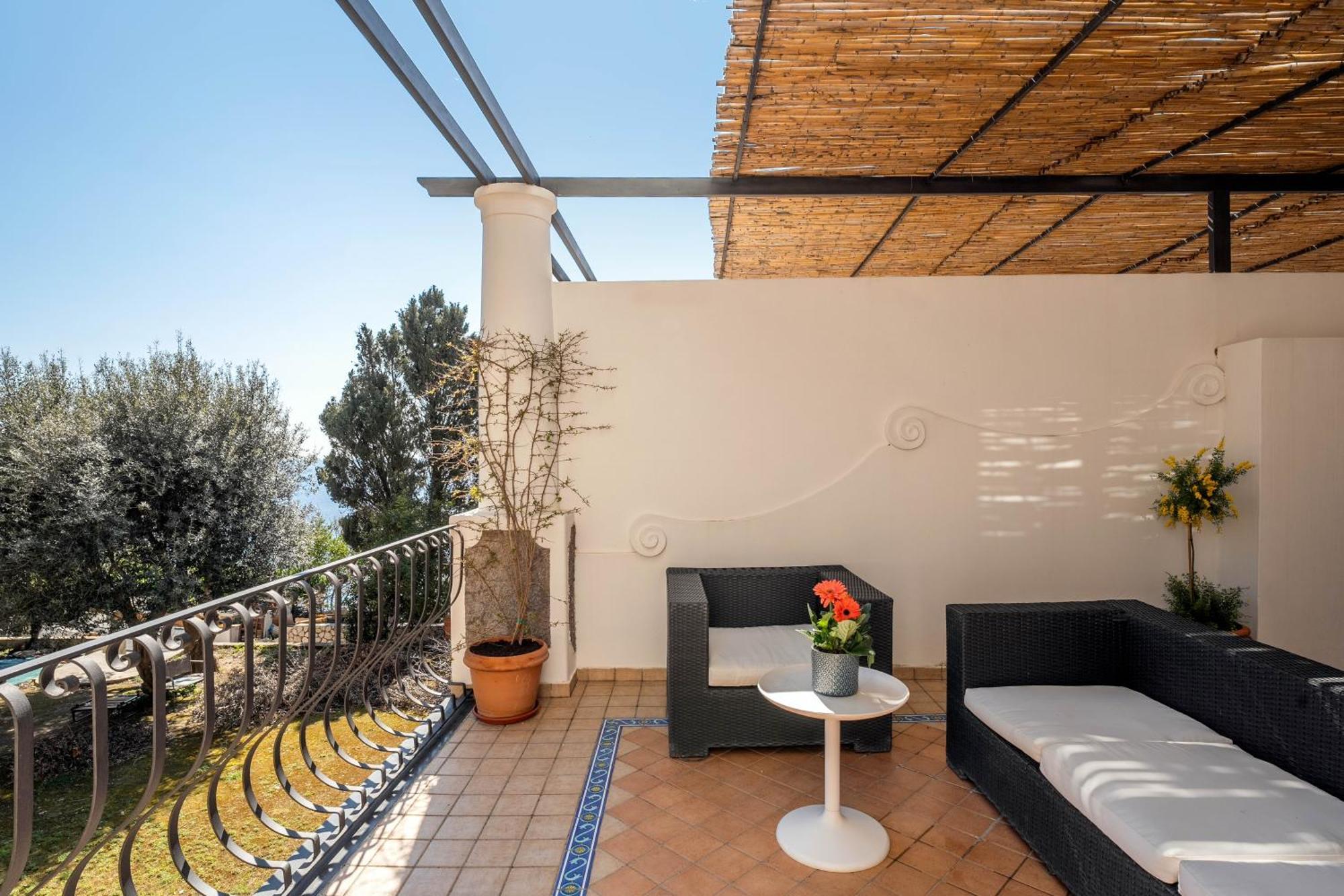 Oliveto Capri Apartments Экстерьер фото